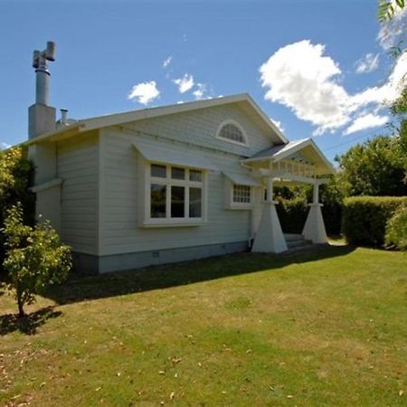 One Panama Villa Martinborough Exterior photo